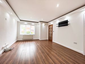 Lounge- click for photo gallery